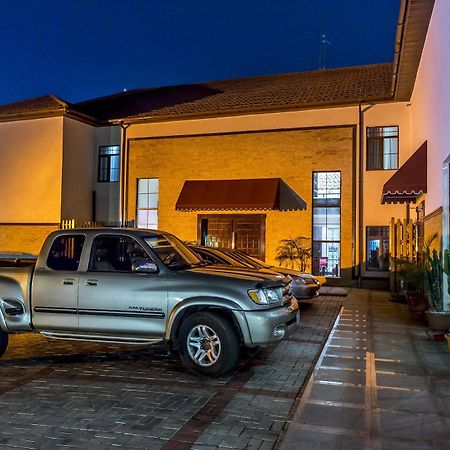 Quo Vadis Hotel Abuja Kültér fotó