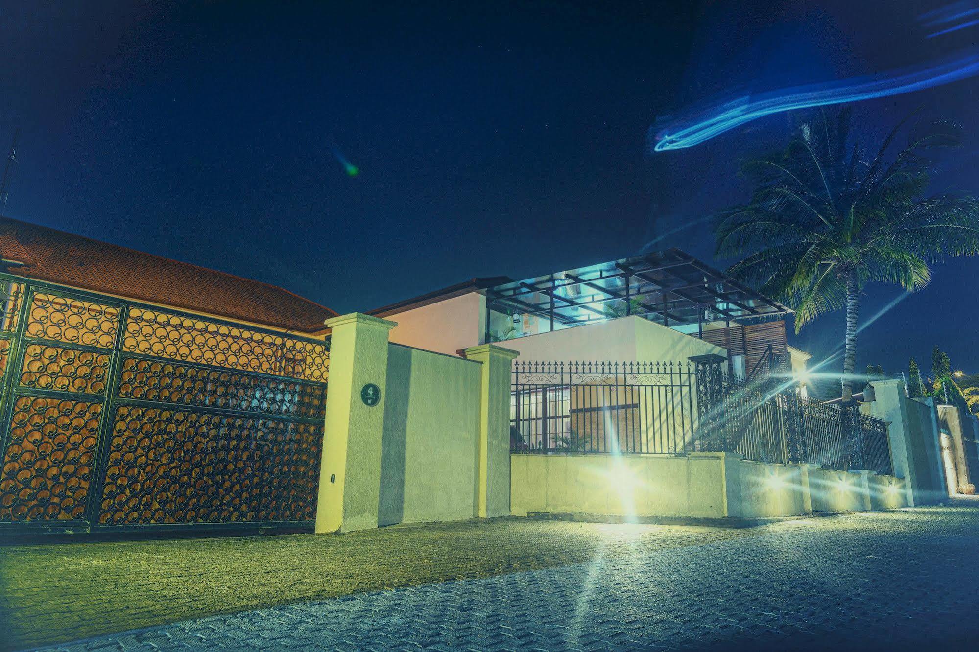 Quo Vadis Hotel Abuja Kültér fotó