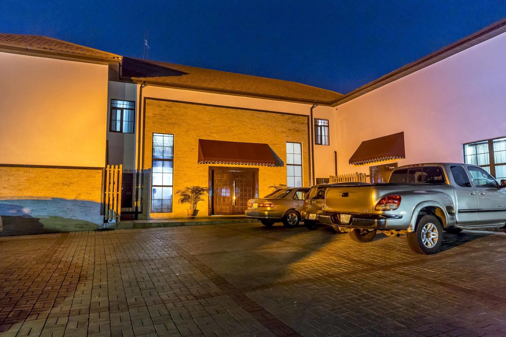 Quo Vadis Hotel Abuja Kültér fotó